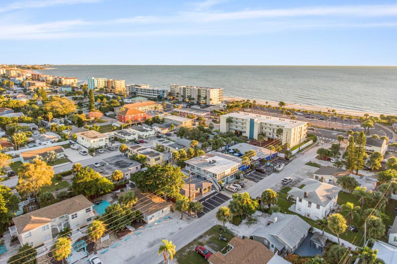 Well-Appointed Madeira Beach Condo With Patio! St. Pete Beach Kültér fotó