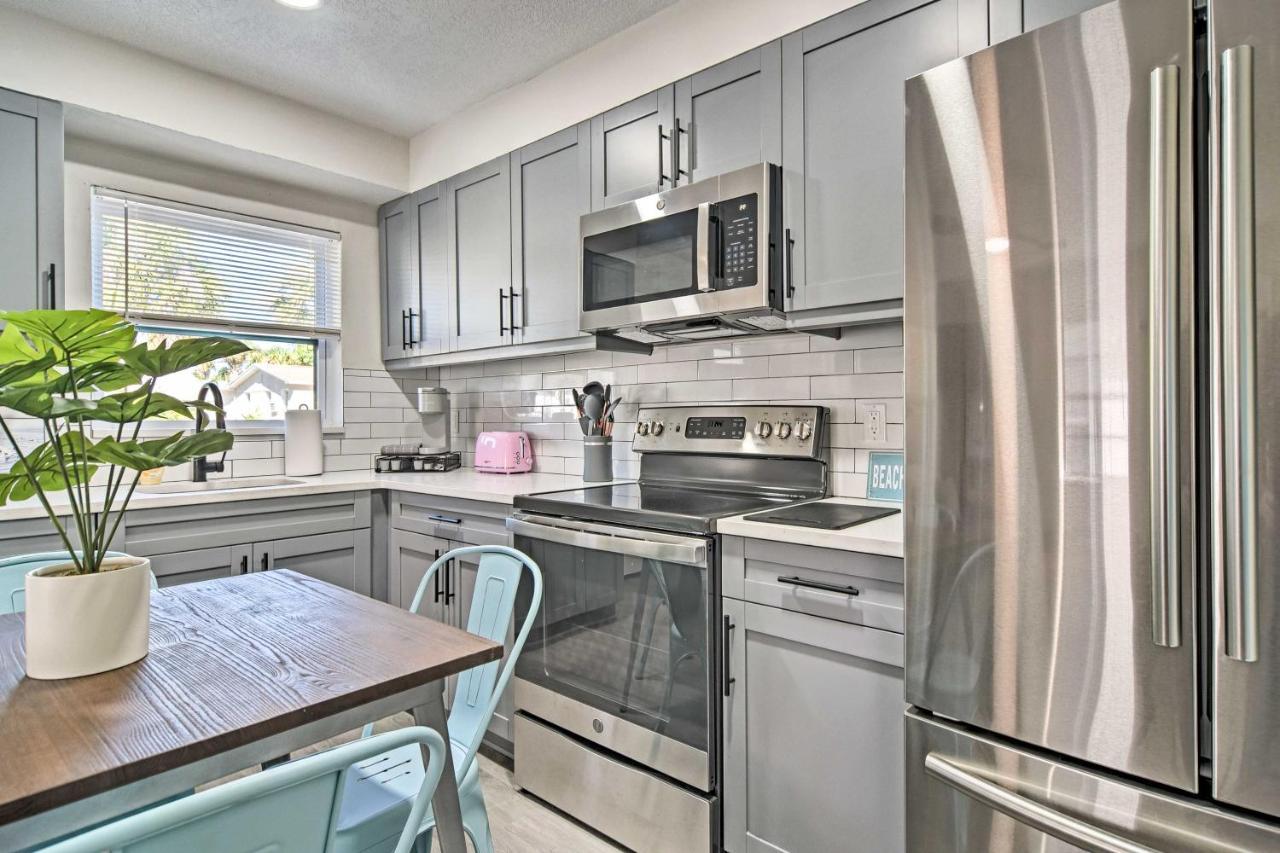 Well-Appointed Madeira Beach Condo With Patio! St. Pete Beach Kültér fotó