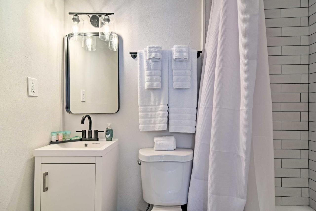 Well-Appointed Madeira Beach Condo With Patio! St. Pete Beach Kültér fotó